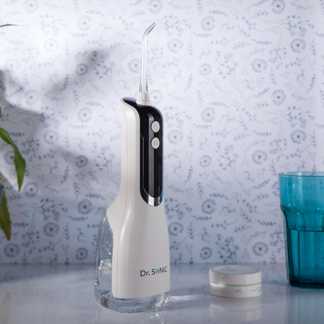 Dr. SONIC L12 akkumulátoros szájzuhany nagy kijelzővel, 5 fokozattal, 4 különböző fúvókával (fehér) - Image 2